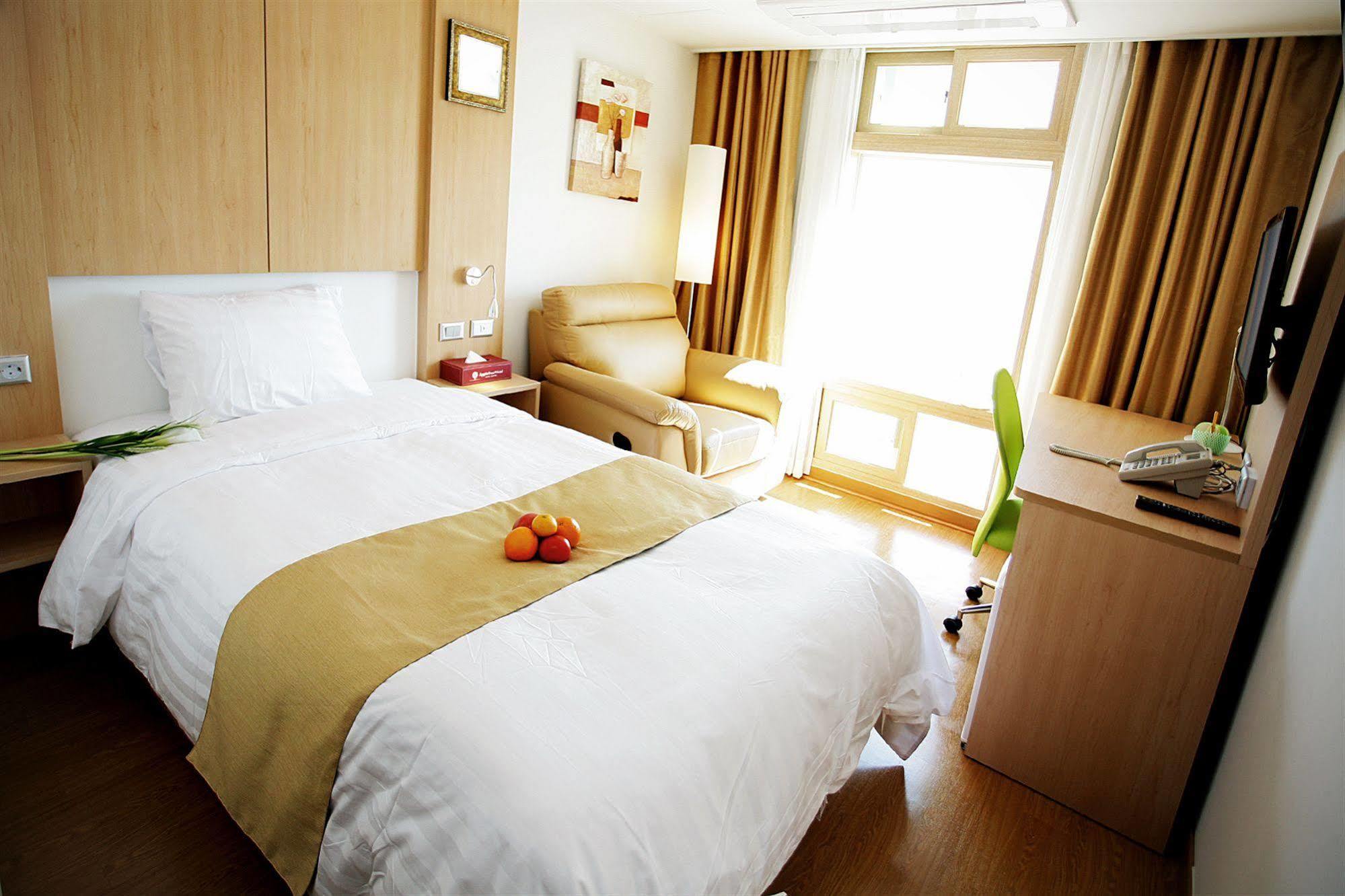 Gunsan Apple Tree Hotel المظهر الخارجي الصورة