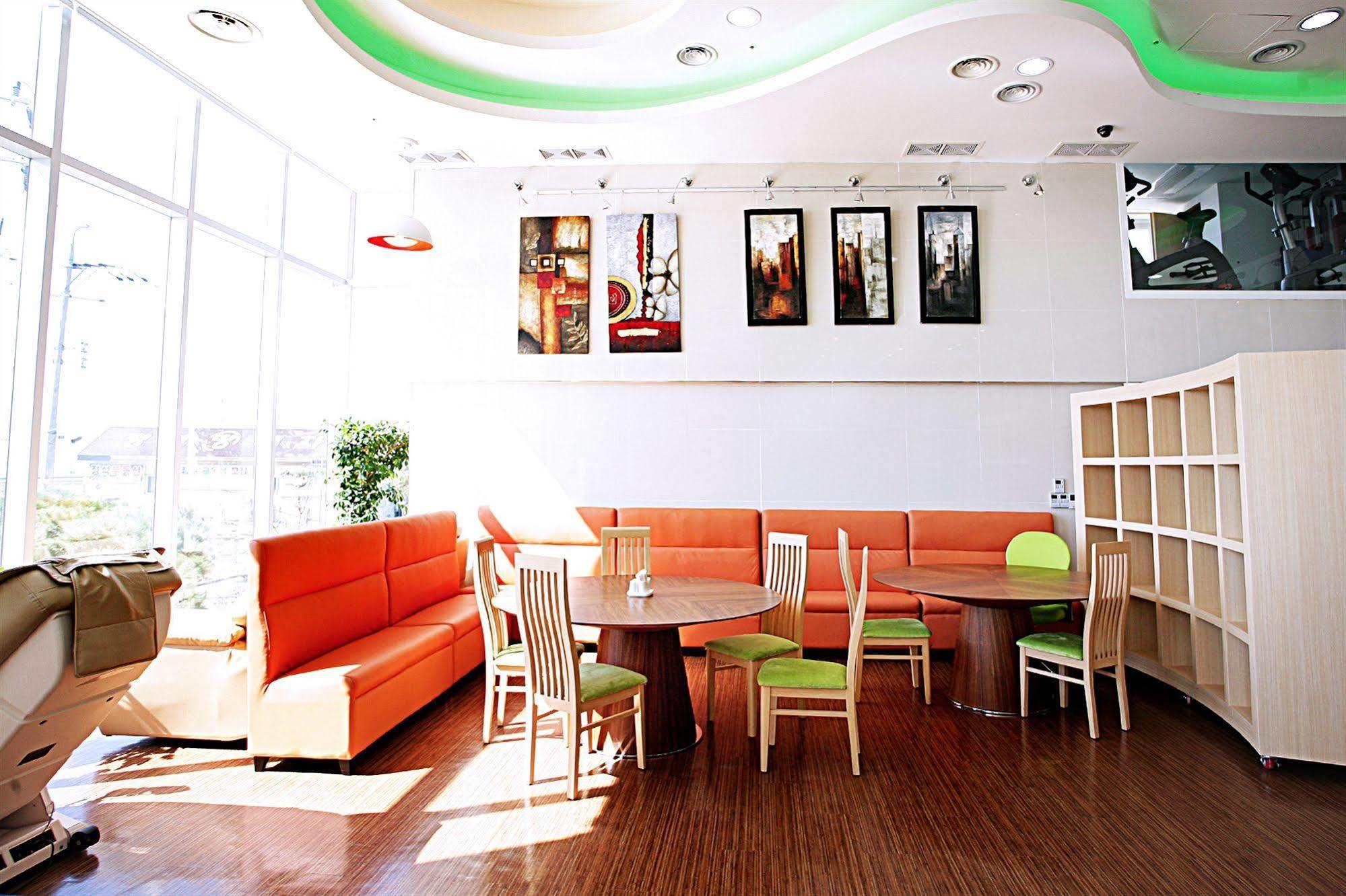Gunsan Apple Tree Hotel المظهر الخارجي الصورة